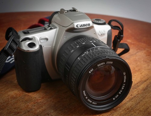Canon eos 300 sigma 28 - +, 28-105